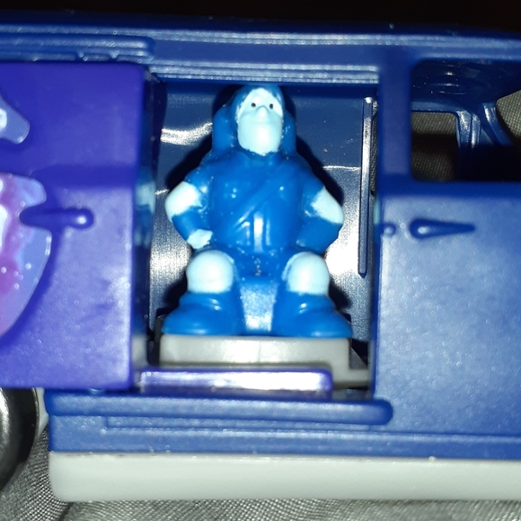 Buy 1 Get 4 Free! Onward toy - Barley +  Guinevere - Picture 6 of 6